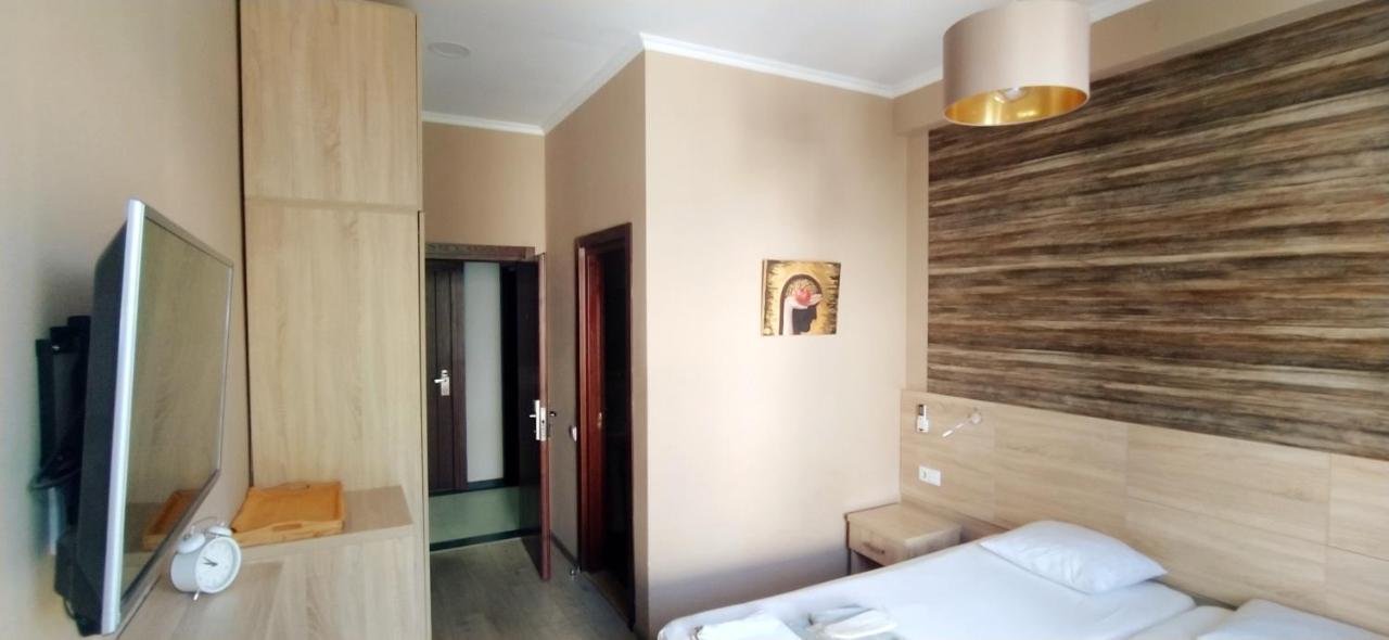 WineTorium Hotel Tbilisi Exterior foto
